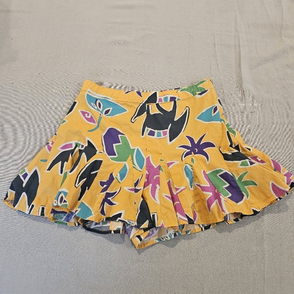 Zara Colorful Ruffled Shorts Size L - Picture 3 of 9